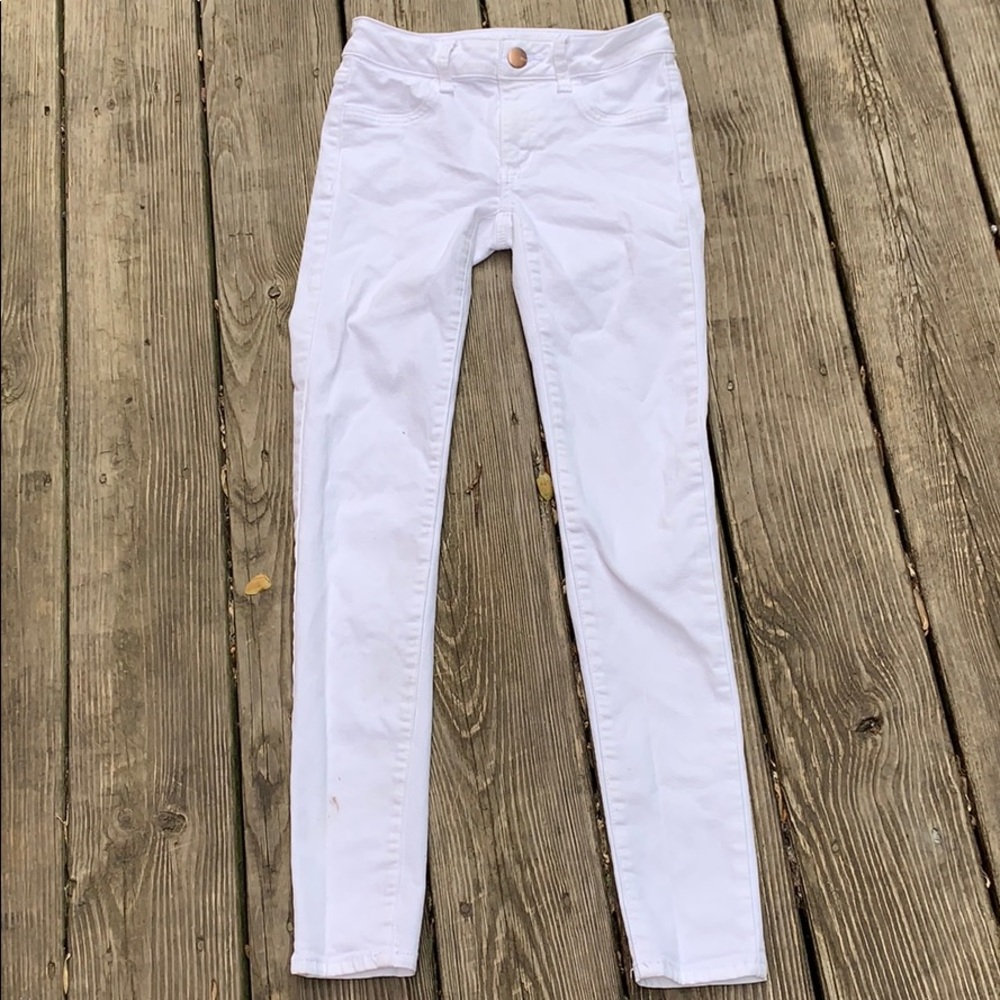 white jeans